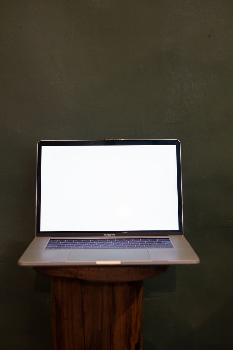 Ergonomic Aluminum Laptop Stand